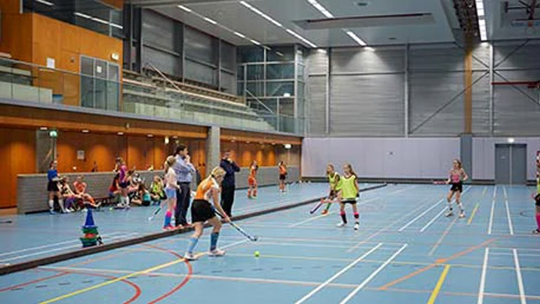 Indoor sports facility